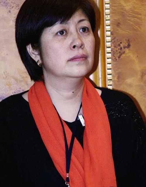 靠吃瓜后捧红了半个娱乐圈,一瓜捧红半娱乐圈，揭秘娱乐圈背后的秘密