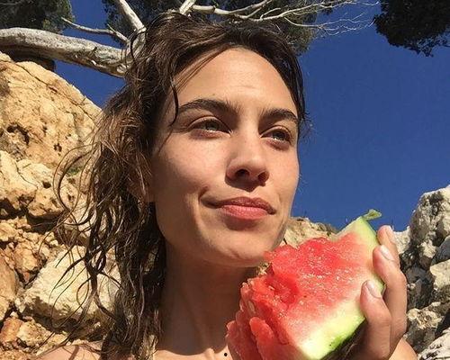 欧美娱乐圈吃瓜网站,揭秘明星们的幕后故事!